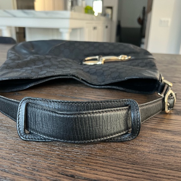 Gucci Hassler Hobo Bag - Picture 9 of 13